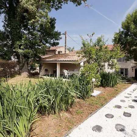 Holiday home Les Mesanges